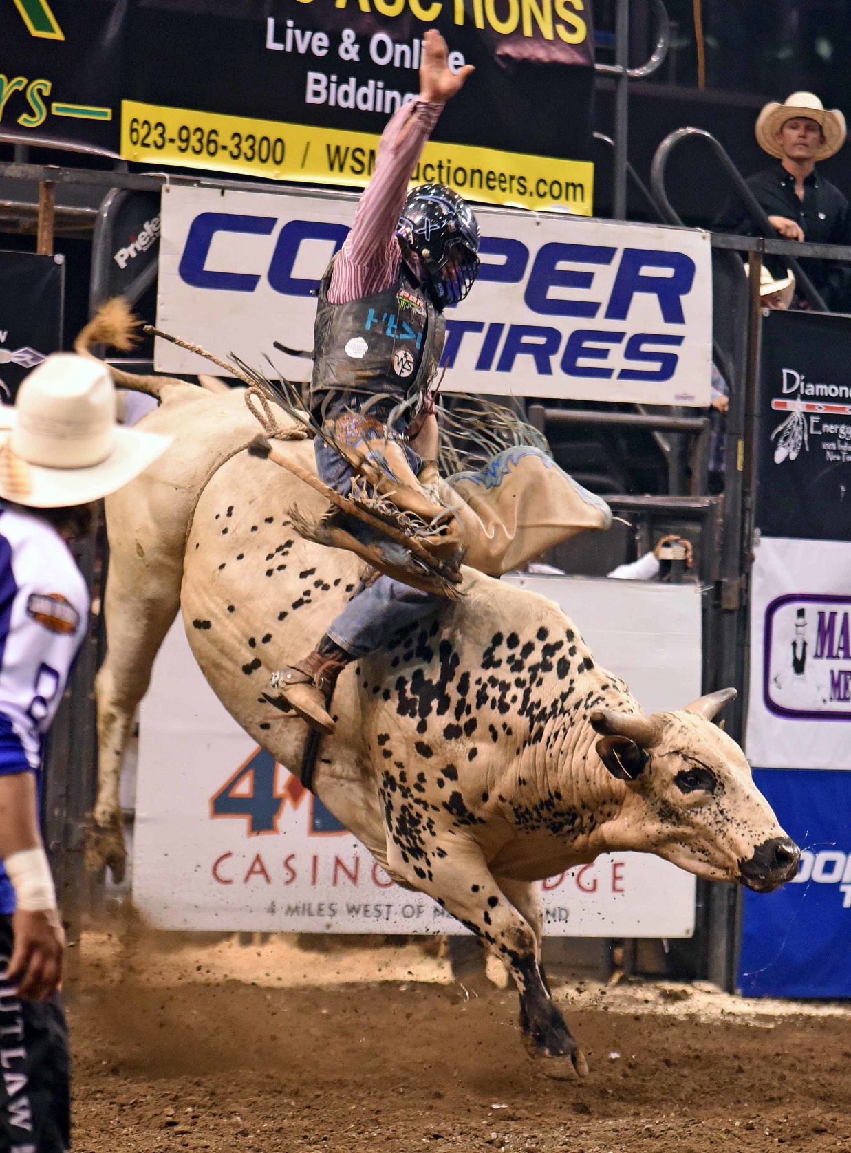 061519-spt-bulls1.jpg